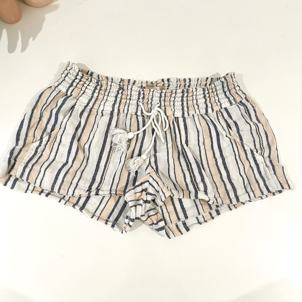 Roxy drawstring shorts